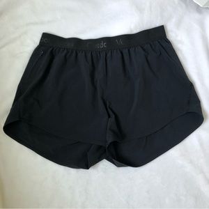 Outdoor Voices Relay 3” Short